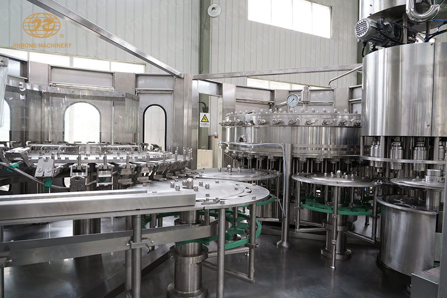 碳酸飲料羞羞韩漫在线观看機洗瓶部分